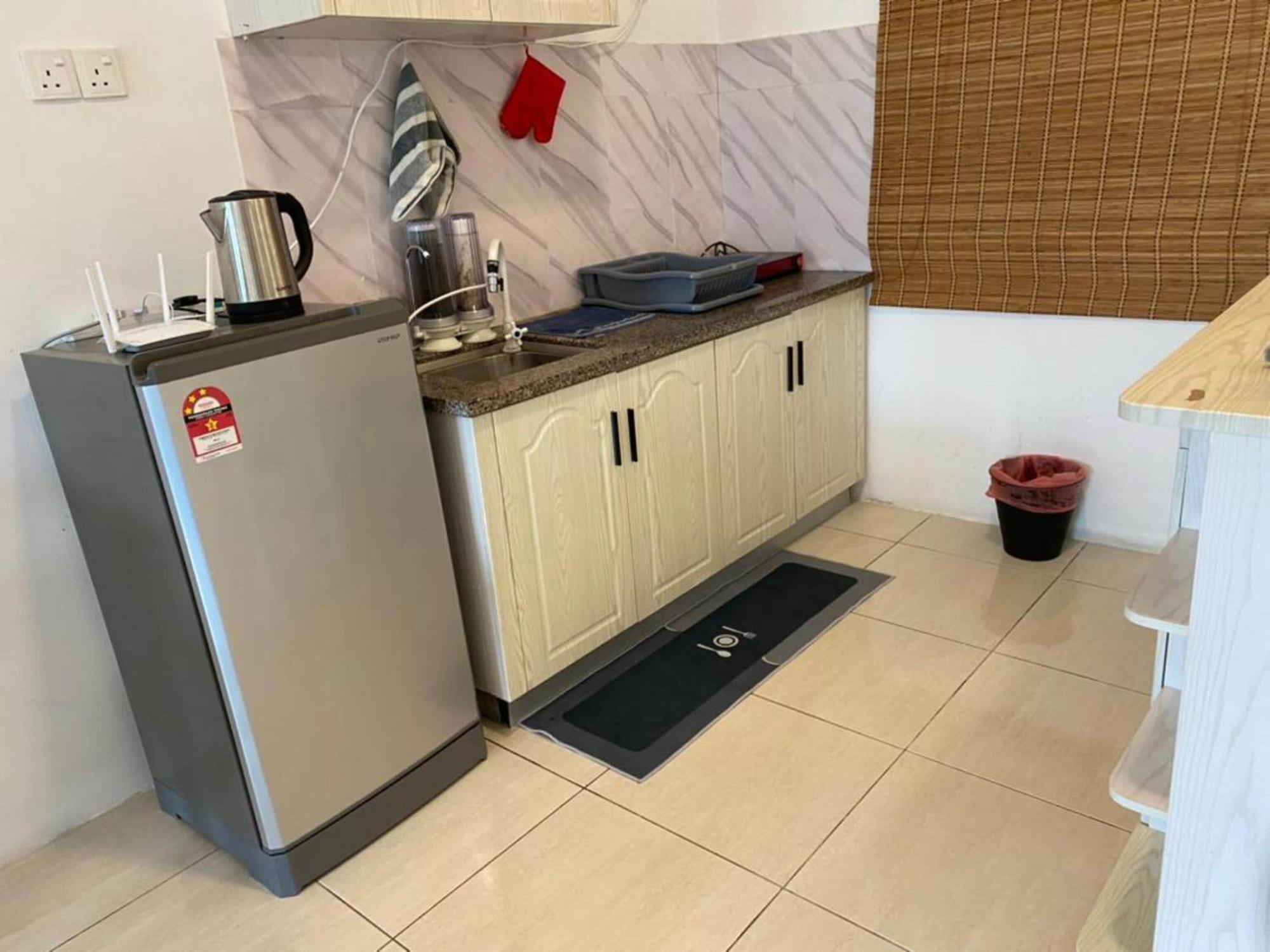 Oyo 91086 Bayu Service Apartment Kuah Luaran gambar
